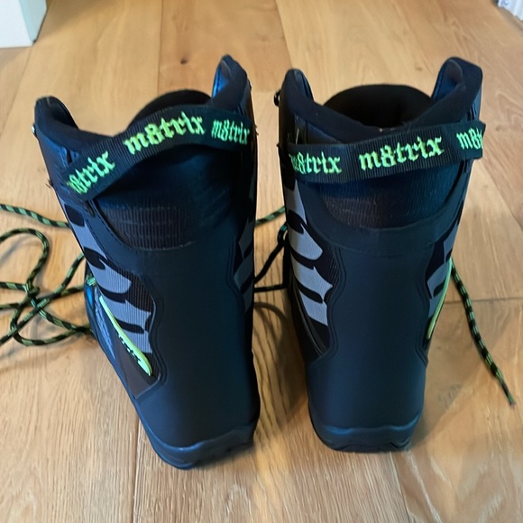 Matrix Boys Snowboard Boots - Picture 3 of 7